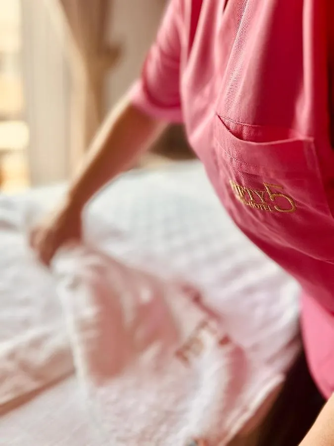 Fifty5 Suite Hotel Μαρμαρίς