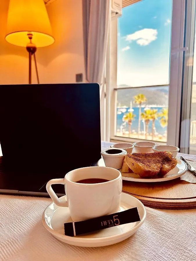 Fifty5 Suite Hotel Μαρμαρίς